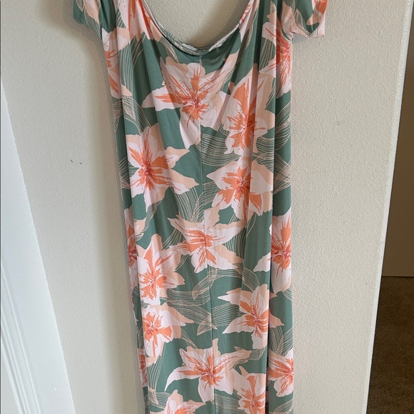 Fighting Eel Floral Maxi Dress in Green and Pink - Picture 4 of 4